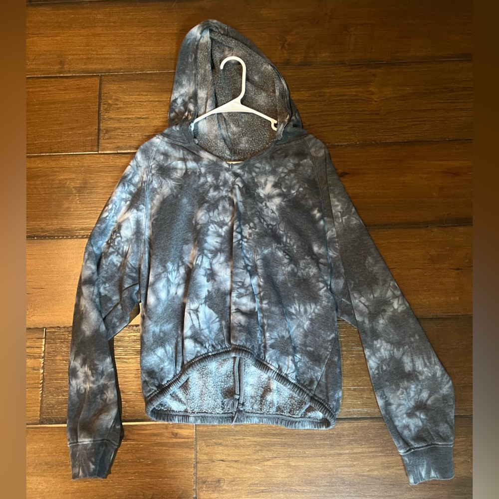 Hippie Rose Navy Tie Dye Cropped Hoodie